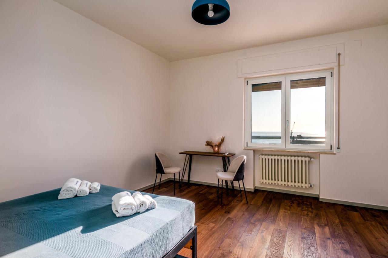 La Casa Di Gino Apartment Monopoli Luaran gambar